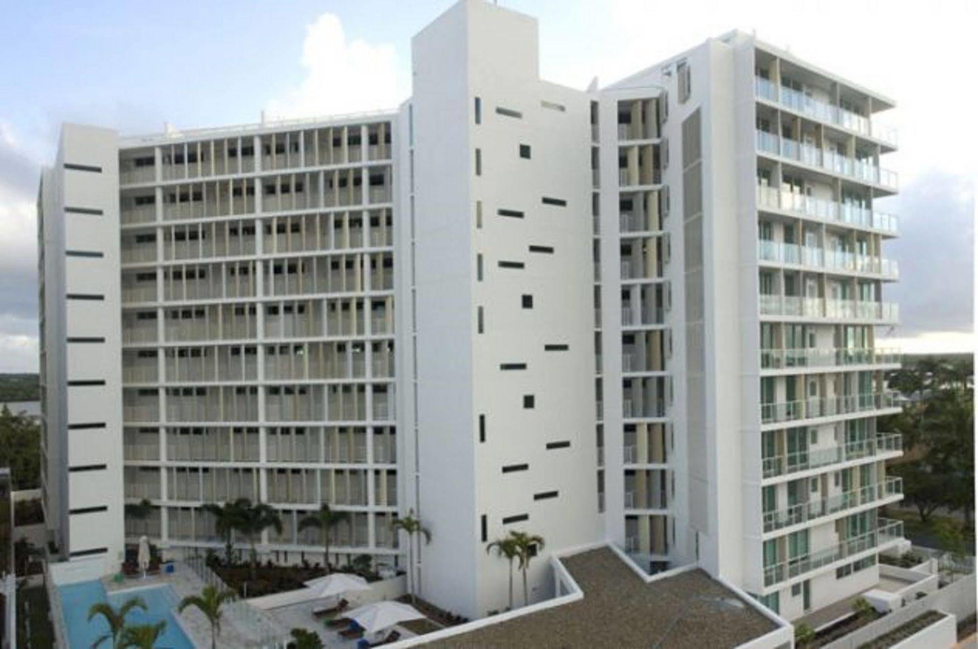 Lanai Riverside Apartments Маккай Екстер'єр фото